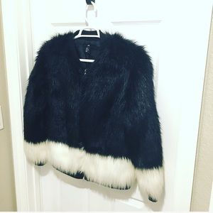 🔥❤️H&M Two-Tone Faux Fur Coat Gorgeous Jacket 10